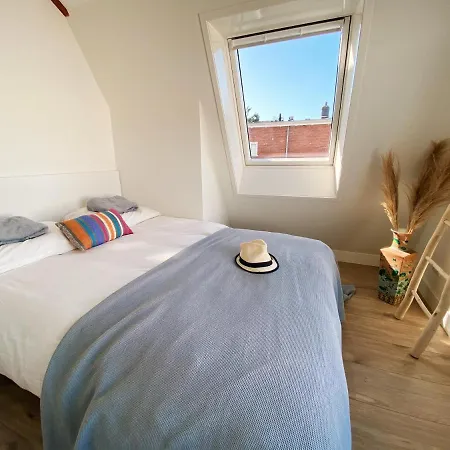Luxurious Historical Loft Close To The Beach! Wassenaar