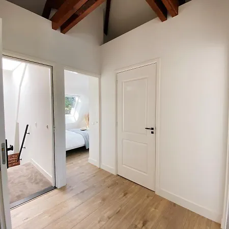 Luxurious Historical Loft Close To The Beach! Apartman Wassenaar