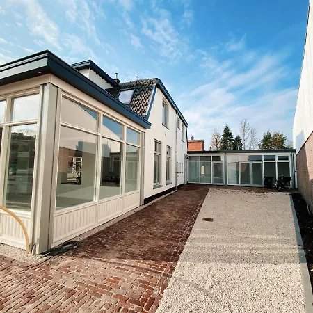 Luxurious Historical Loft Close To The Beach! Apartman *